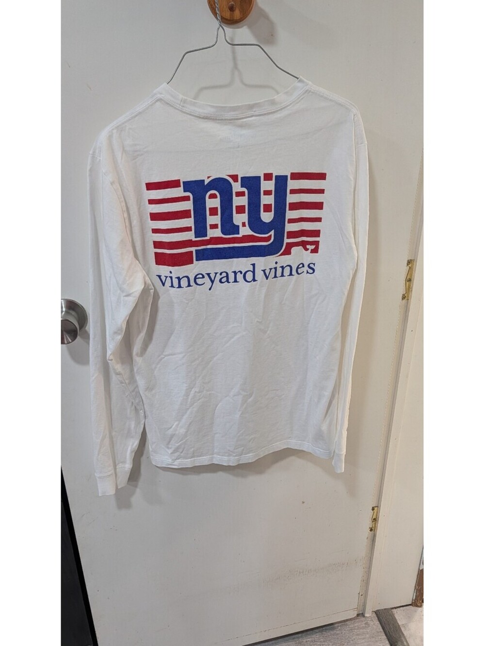 Men's Vineyard Vines NY Long Sleeve Pocket T-Shirt